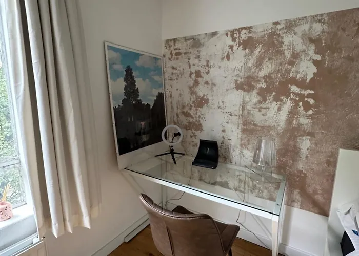 Chic 1Bd Loft-Style Flat Heart Of North London
