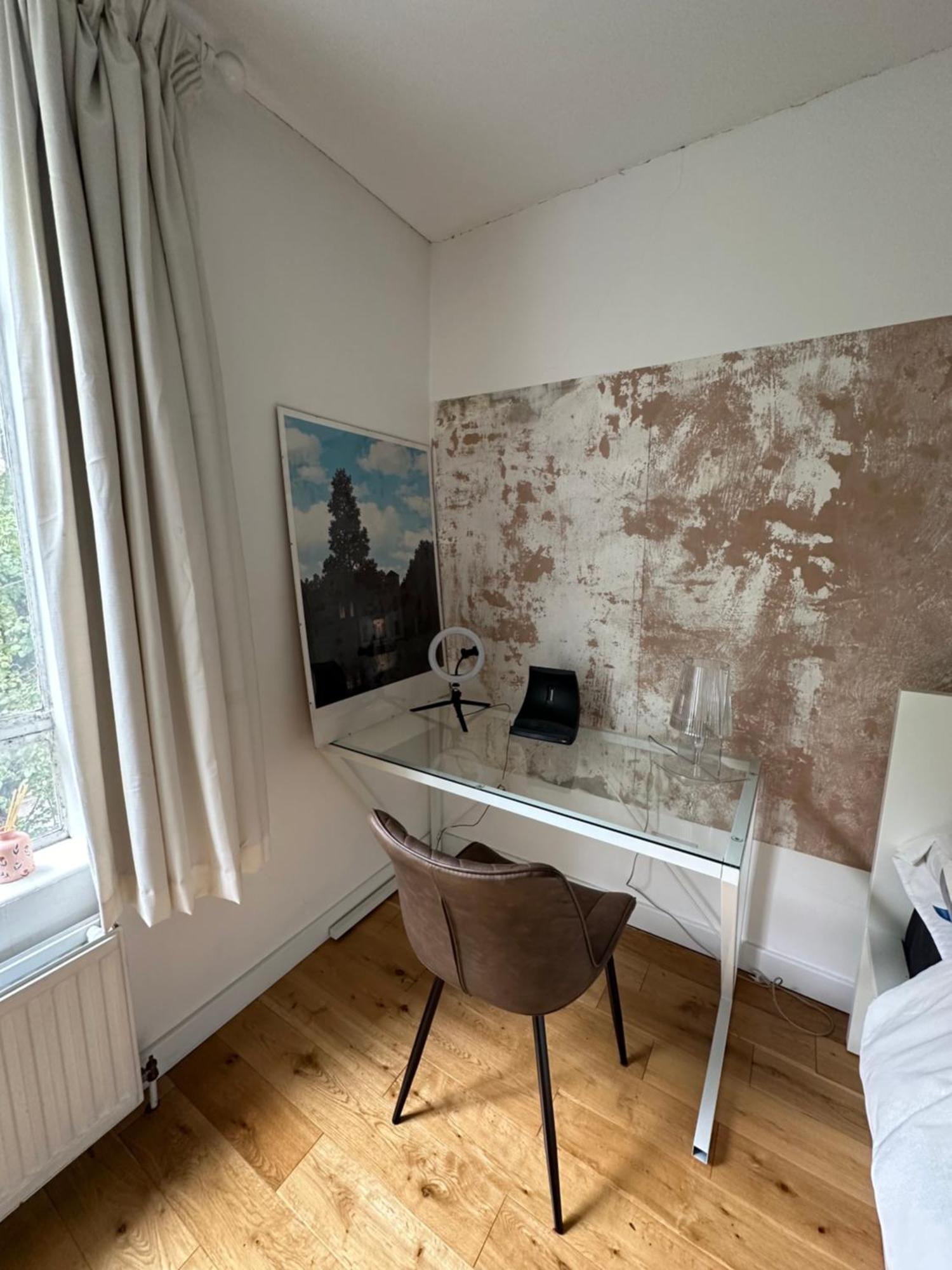 Chic 1bd Loft-style Flat Heart Of North *